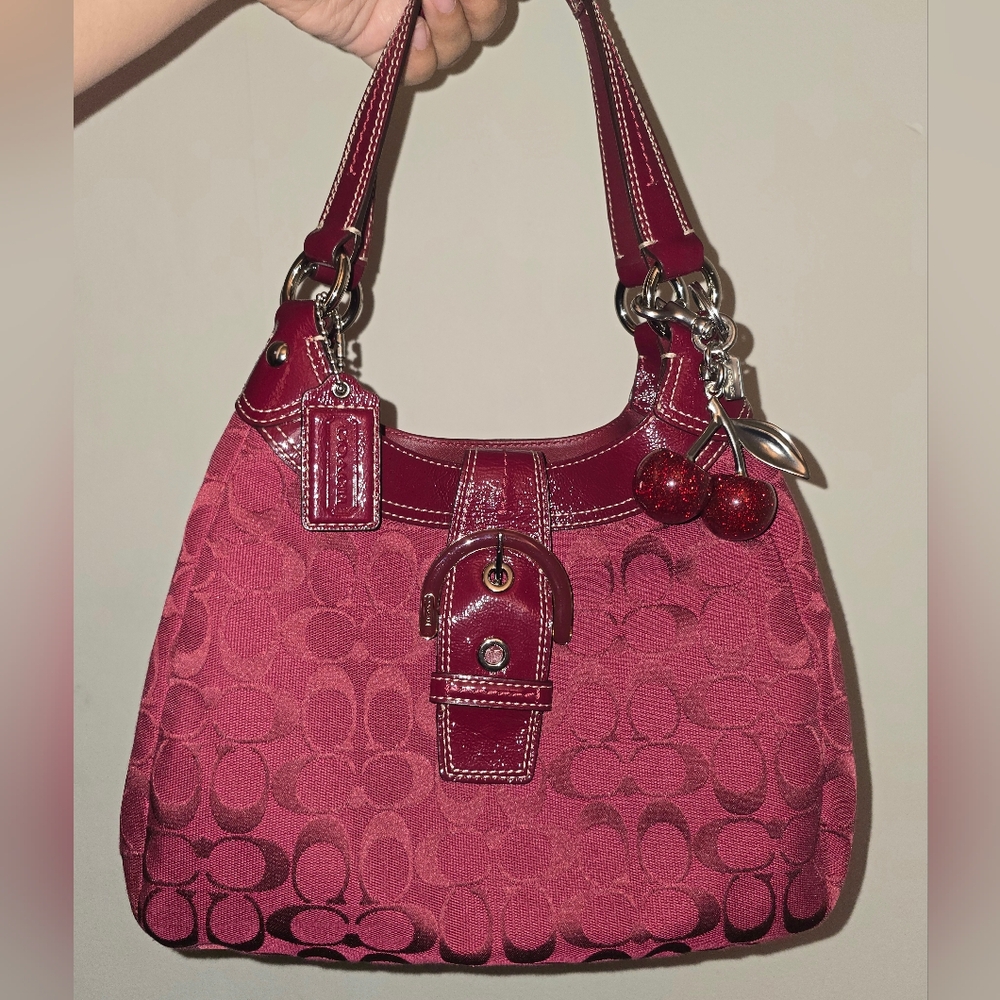 Chic Cherry Red Shoulder Bag 🍒🖤